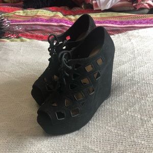 Soda wedge shoes